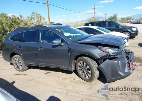 2025 Subaru Outback Touring Xt z USA, uszkodzony, nr VIN 4S4BTGPDXS3292951